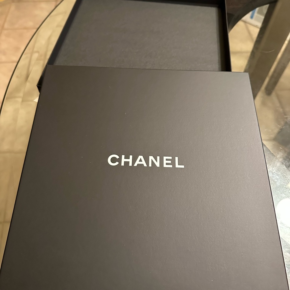 Chanel gift box New - Picture 5 of 5